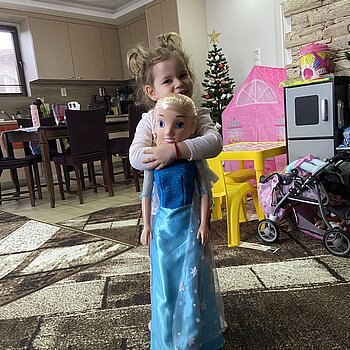 Амая и Елза