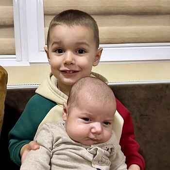 Моите две прекрасни момчета!