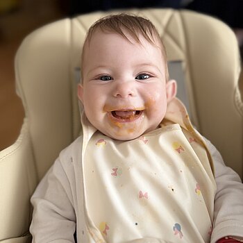 Вкусно пюренце=усмивка