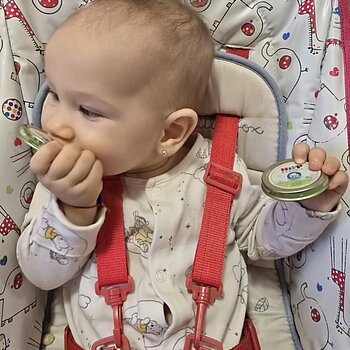 Мммм дори и капачката е вкусна...